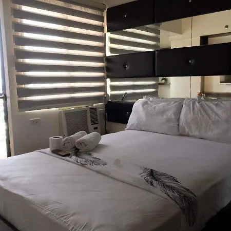 Mabolo Garden Flat A5 Rooftop Pool Shortwalk To Ayala Mall